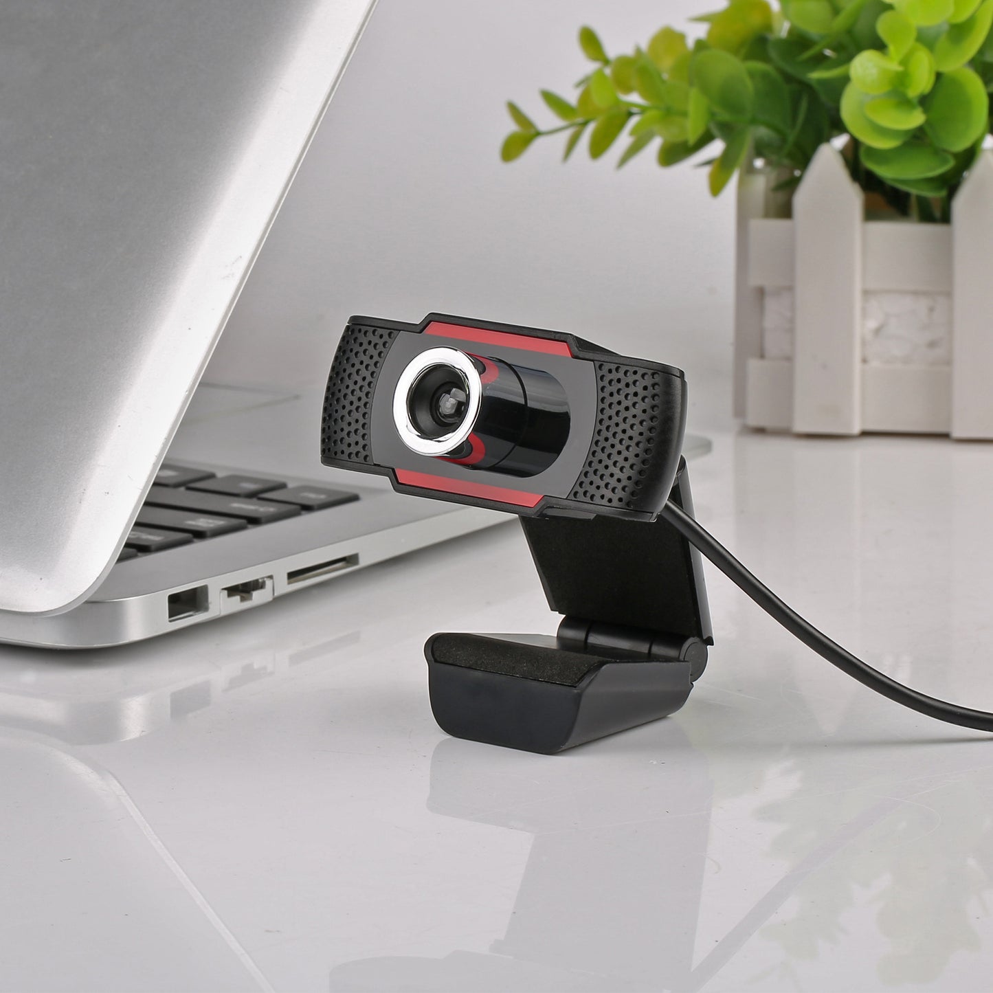 Webcam with built-in microphone, Manta W182, 1080p resolution