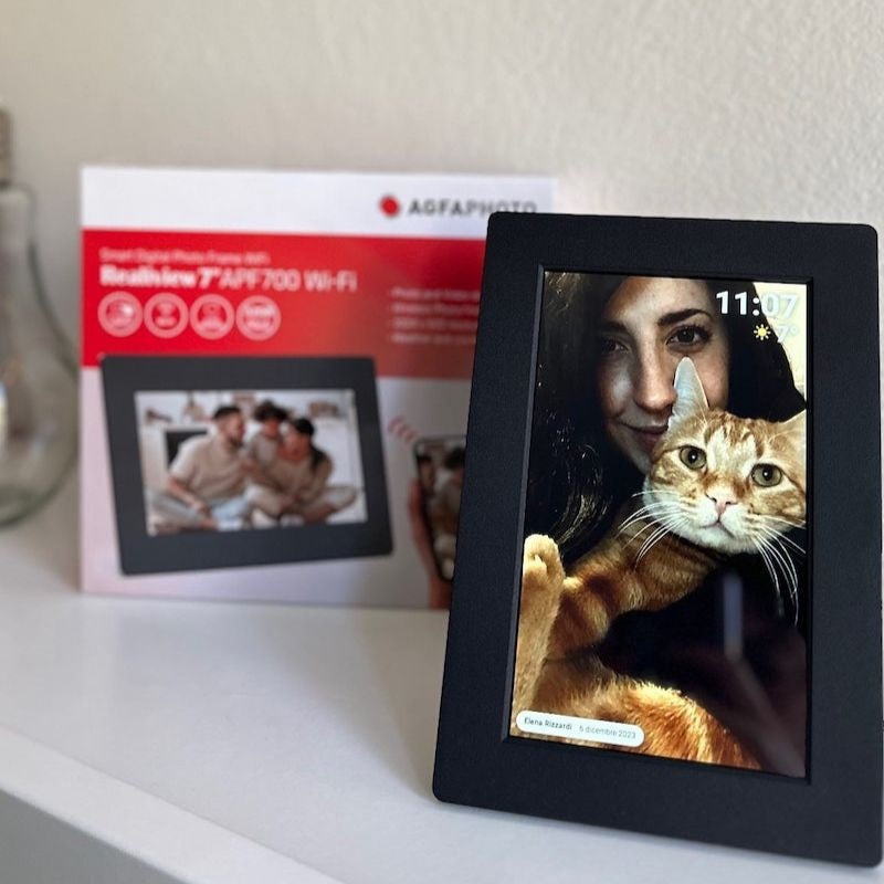 Digital photo frame with Wi-Fi 17", Agfa Photo APF1700, black