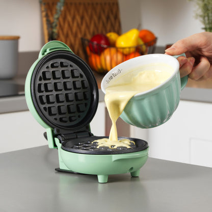 Mini Waffle Pan, Sweet and Salty, Green, Petra PT4214GRNVDEEU7