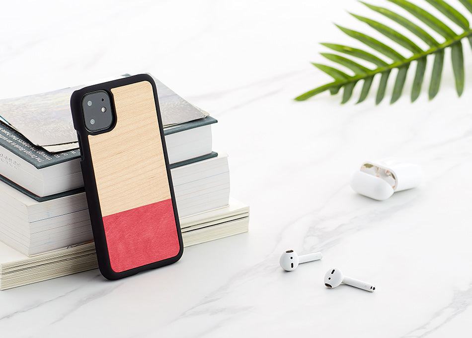 Smartphone cover iPhone 11 made of natural wood, MAN&amp;WOOD