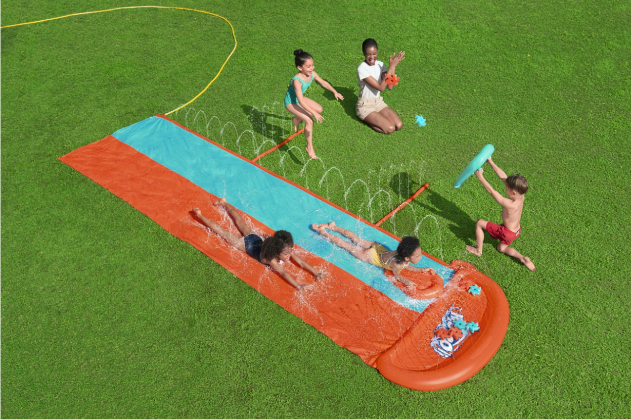 Double slide with sponges and sprinklers Bestway 52484