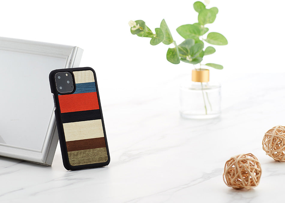 Smartphone case natural wood iPhone 11 Pro MAN&amp;WOOD