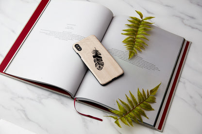 Smartphone cover made of natural wood iPhone XS Max MAN&amp;WOOD