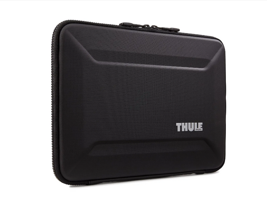 MacBook sleeve with enhanced protection Thule Gauntlet 4 14''