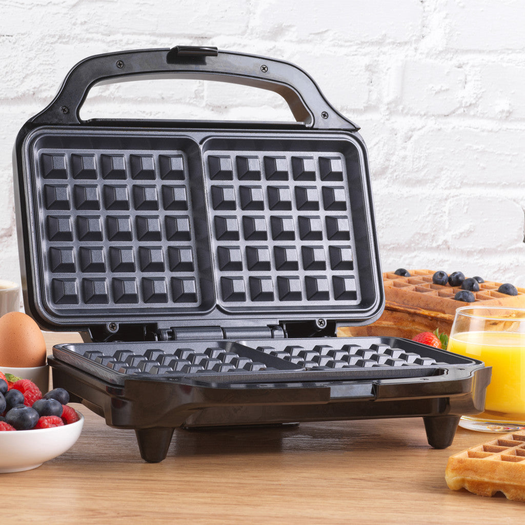 Deep waffle pan with non-stick surface Petra PT2249TFVDE