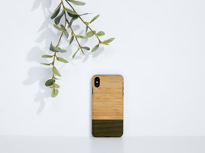 Vāciņš iPhone X/XS no dabīga koka - MAN&WOOD