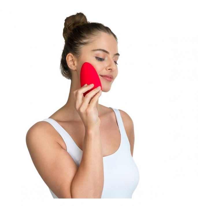 Silkn FB1PE1001 Bright Silicone Facial Cleansing Brush