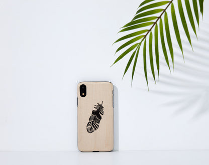 Smartphone cover iPhone XR made of natural wood MAN&amp;WOOD