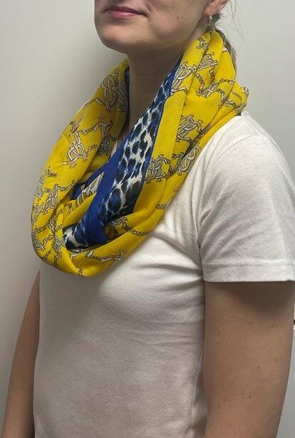 circular scarf, scarf, with a pattern.