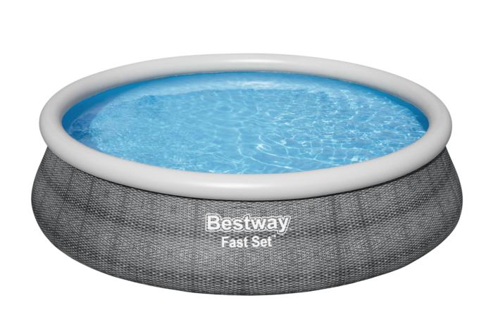 Quick-install pool kit with accessories Bestway 57372