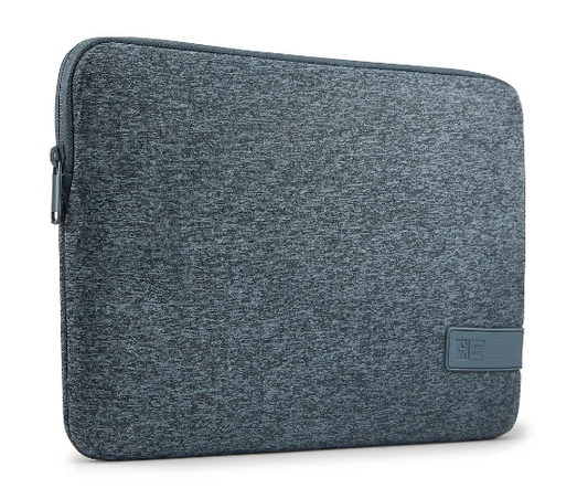 Laptop sleeve with thick memory foam protection Case Logic REFPC-113