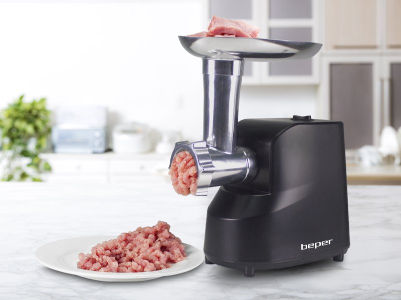 Electric meat grinder with tomato juicer Beper P102ROB200