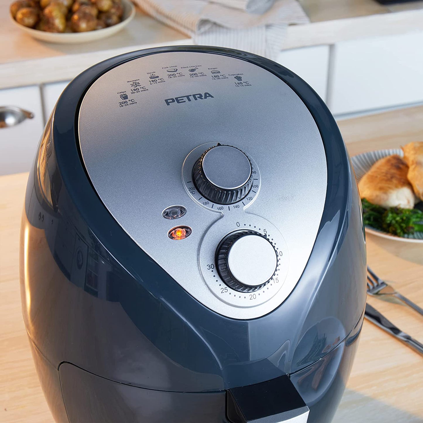 Air fryer with hot air circulation 3.2L Petra PT5314