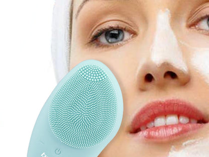 Rechargeable face cleaner with sound technology Beper P302VIS002