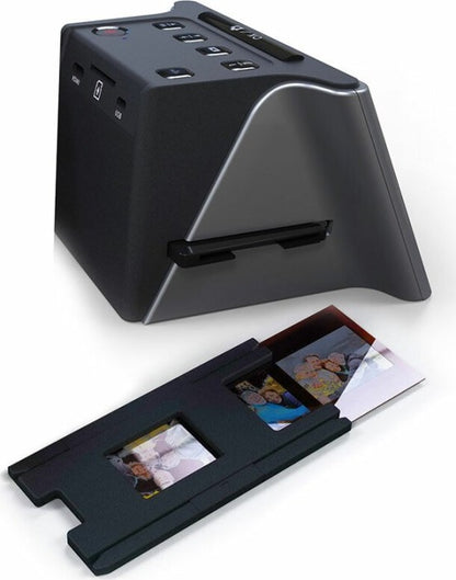 Film and slide scanner with 3200 dpi resolution Easypix 03101