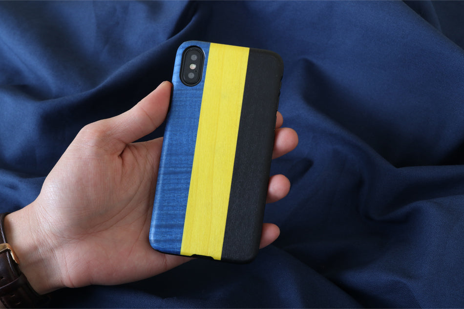 Viedtālruņa maciņš no dabīga koka iPhone X/XS MAN&WOOD