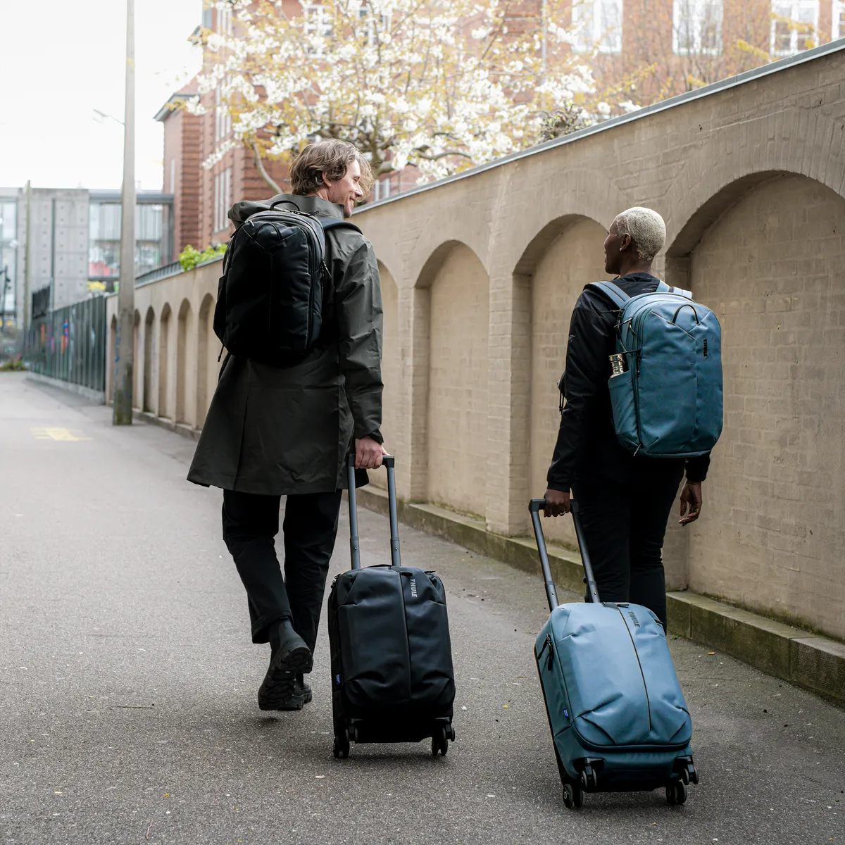 Ceļojumu mugursoma 28L ar paplašināšanu, Thule Aion