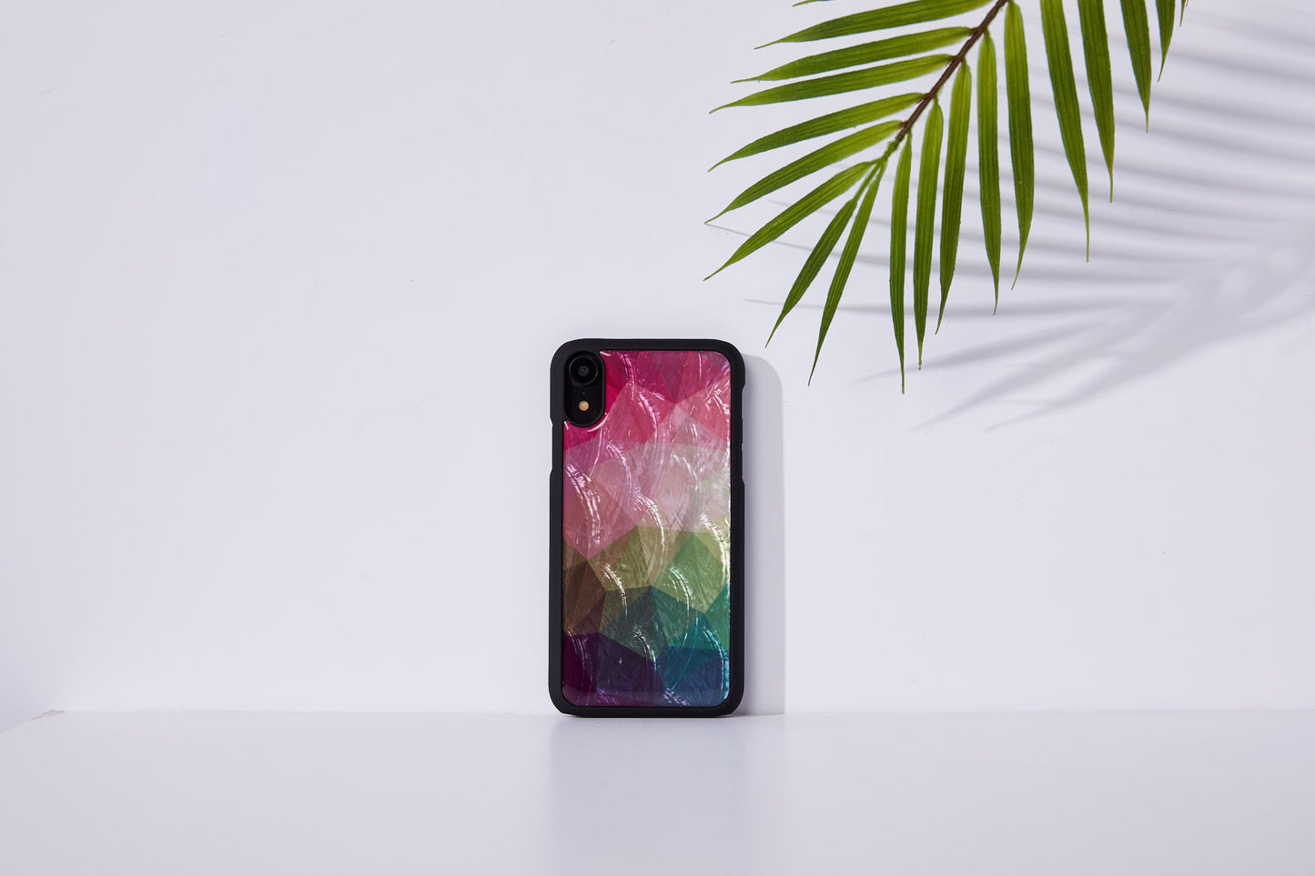 iPhone XR ūdensziedu maciņš, melns - iKins