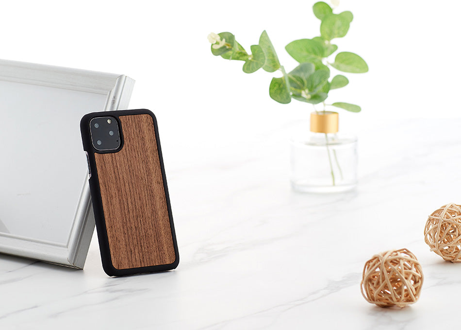 Viedtālruņa vāciņš iPhone 11 Pro melns valrieksts MAN&WOOD