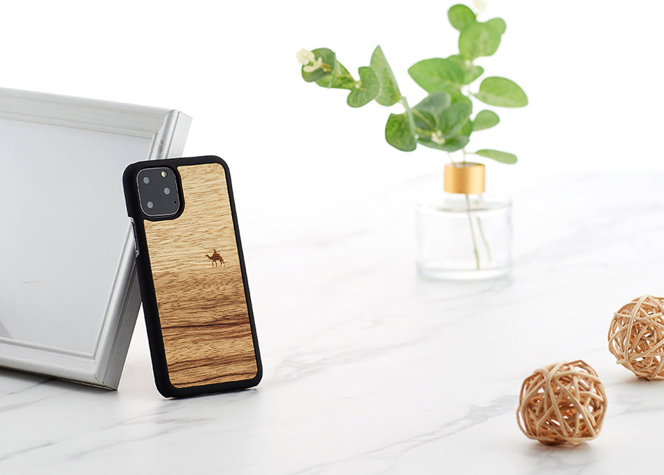 iPhone 11 Pro cover, natural wood, MAN&amp;WOOD