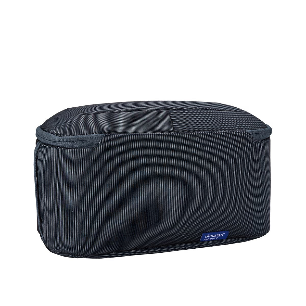 Toiletry bag with TPU coating from Thule Subterra 5069