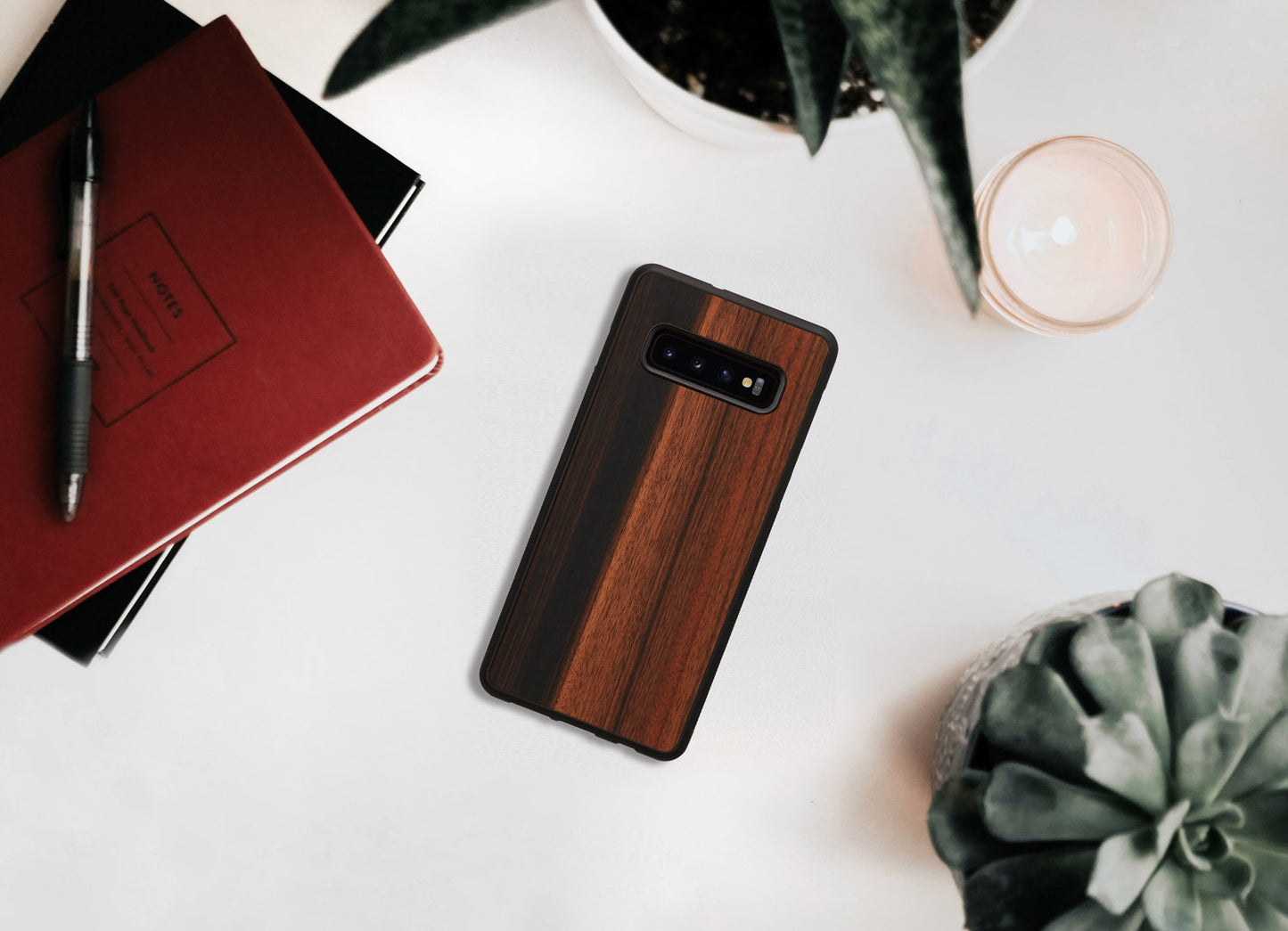 Natural wood Samsung Galaxy S10+ smartphone cover