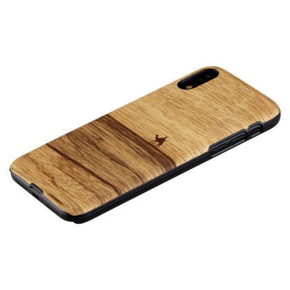 iPhone XR protective cover made of natural wood - MAN&amp;WOOD