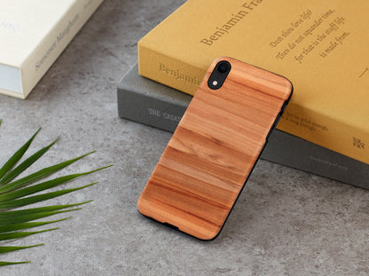 Smartphone cover iPhone XR natural wood MAN&amp;WOOD