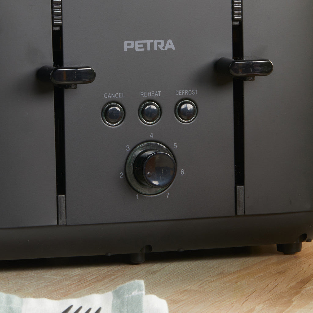 Toast Toaster with Modern Design, 4 Slots - Petra PT5565MBLKVDE