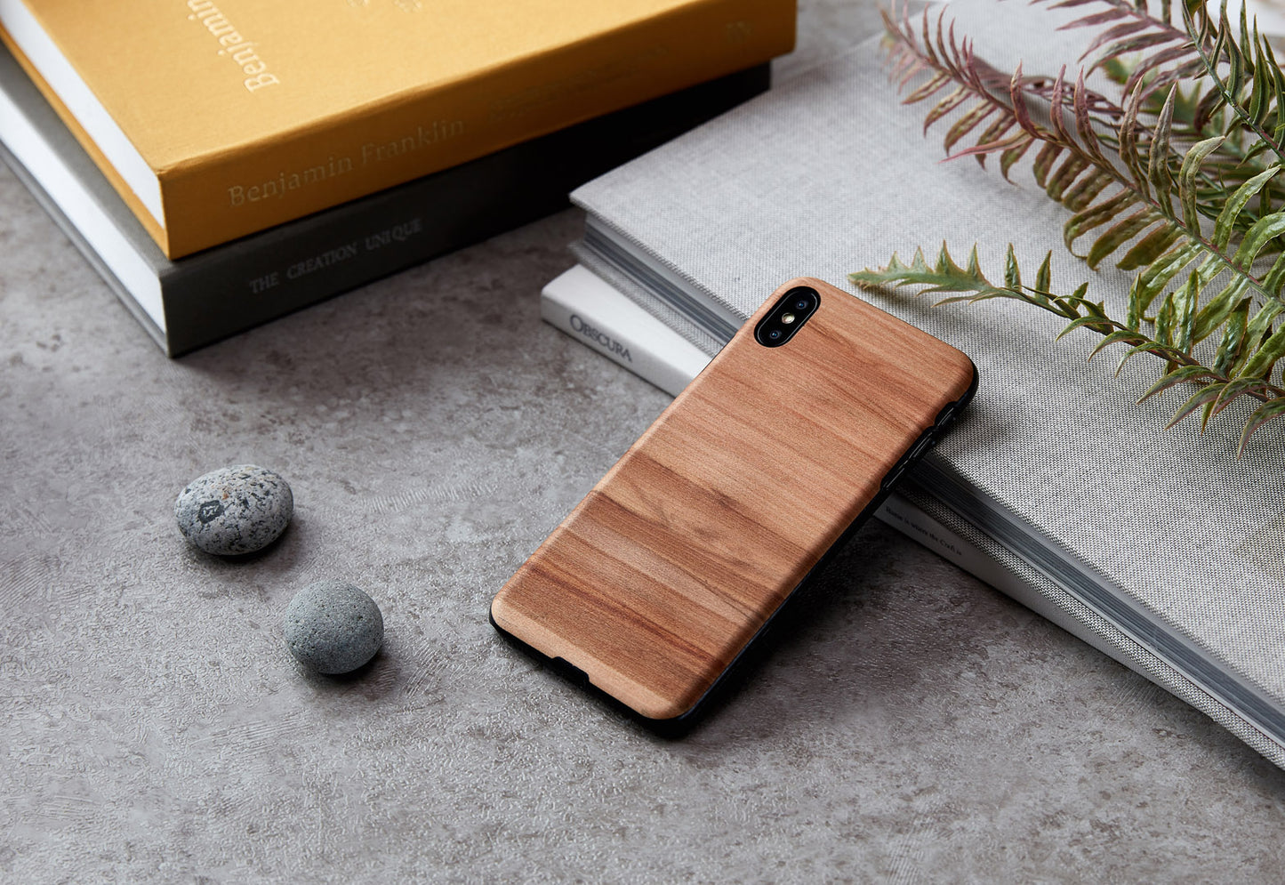 Viedtālruņa maciņš iPhone X/XS dabīgs koks MAN&WOOD