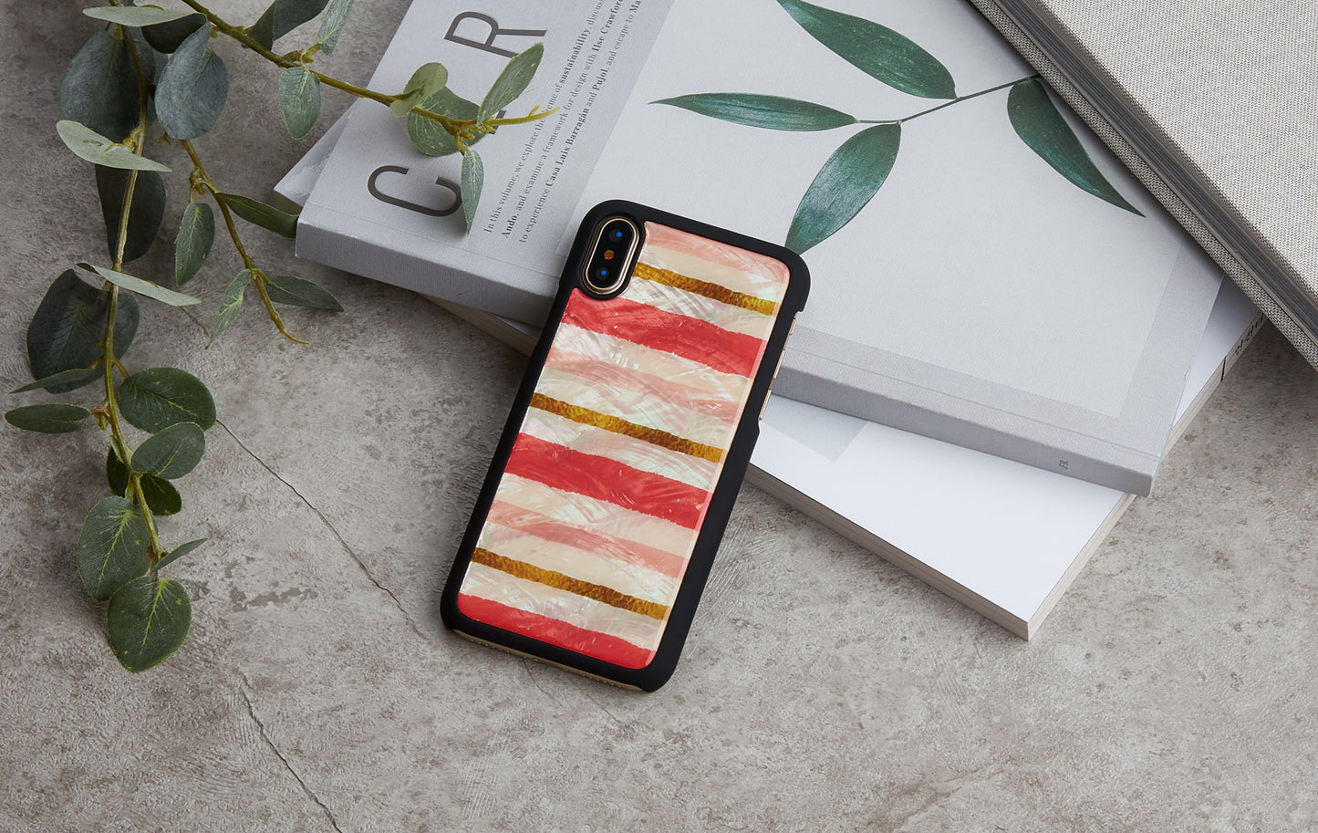 Smartphone case with mother-of-pearl iPhone XS/S black iKins