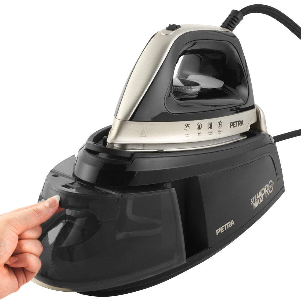 Steam iron with ceramic sole, 2400W - Petra PF01137VDE