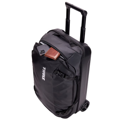 Спортивная сумка Thule 4985 Chasm на колесиках, 40 л, черная