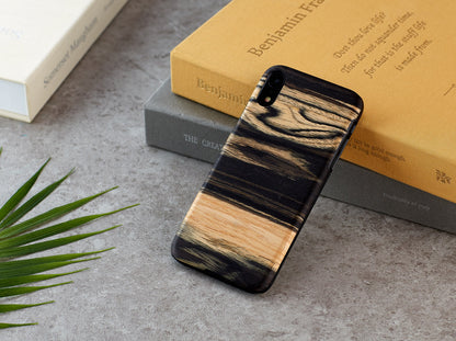 iPhone XR cover, natural wood, MAN&amp;WOOD