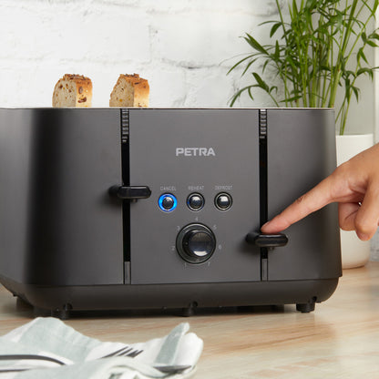 Toast Toaster with Modern Design, 4 Slots - Petra PT5565MBLKVDE