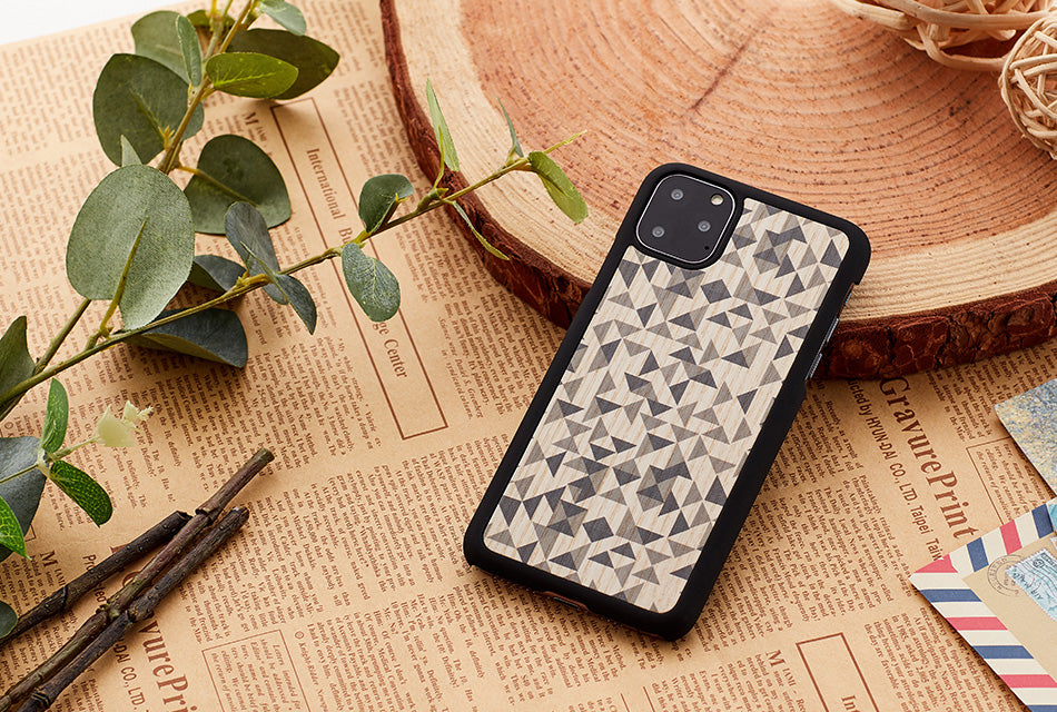 Smartphone cover iPhone 11 Pro natural wood MAN&amp;WOOD