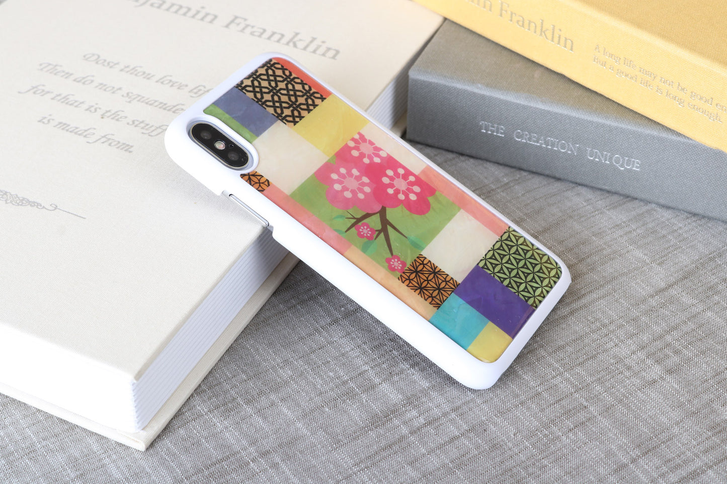 Smartphone cover with cherry blossoms for iPhone XS/S, iKins