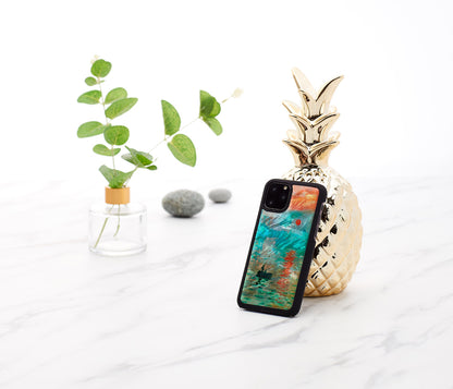 Smartphone case with mother-of-pearl design for iPhone 11 Pro, iKins