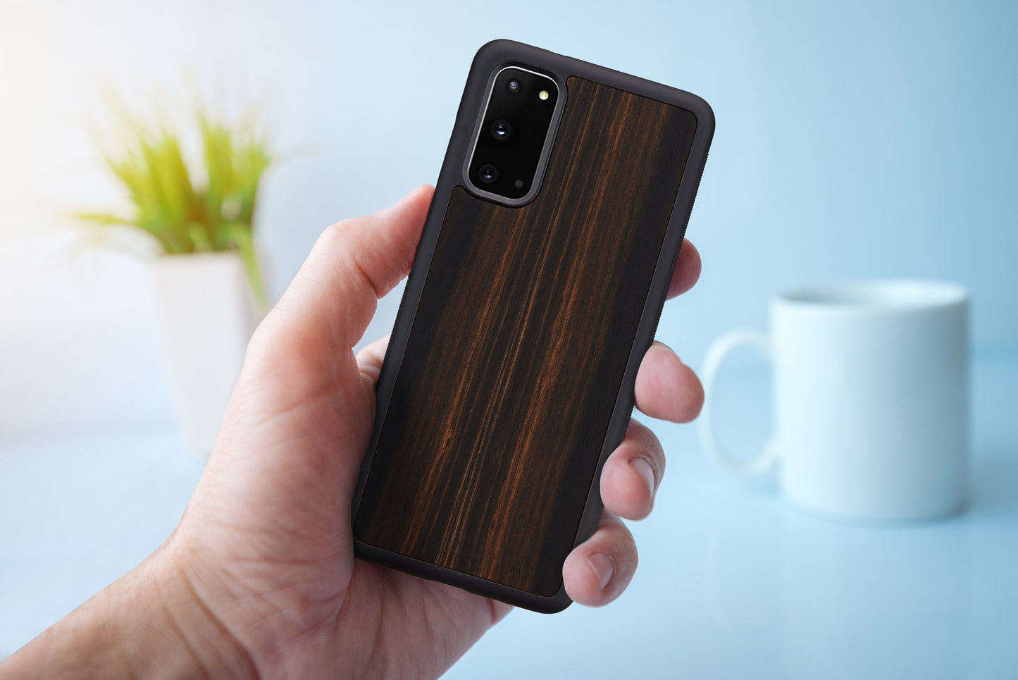 Деревянный чехол для Samsung Galaxy S20 MAN&amp;WOOD, черный