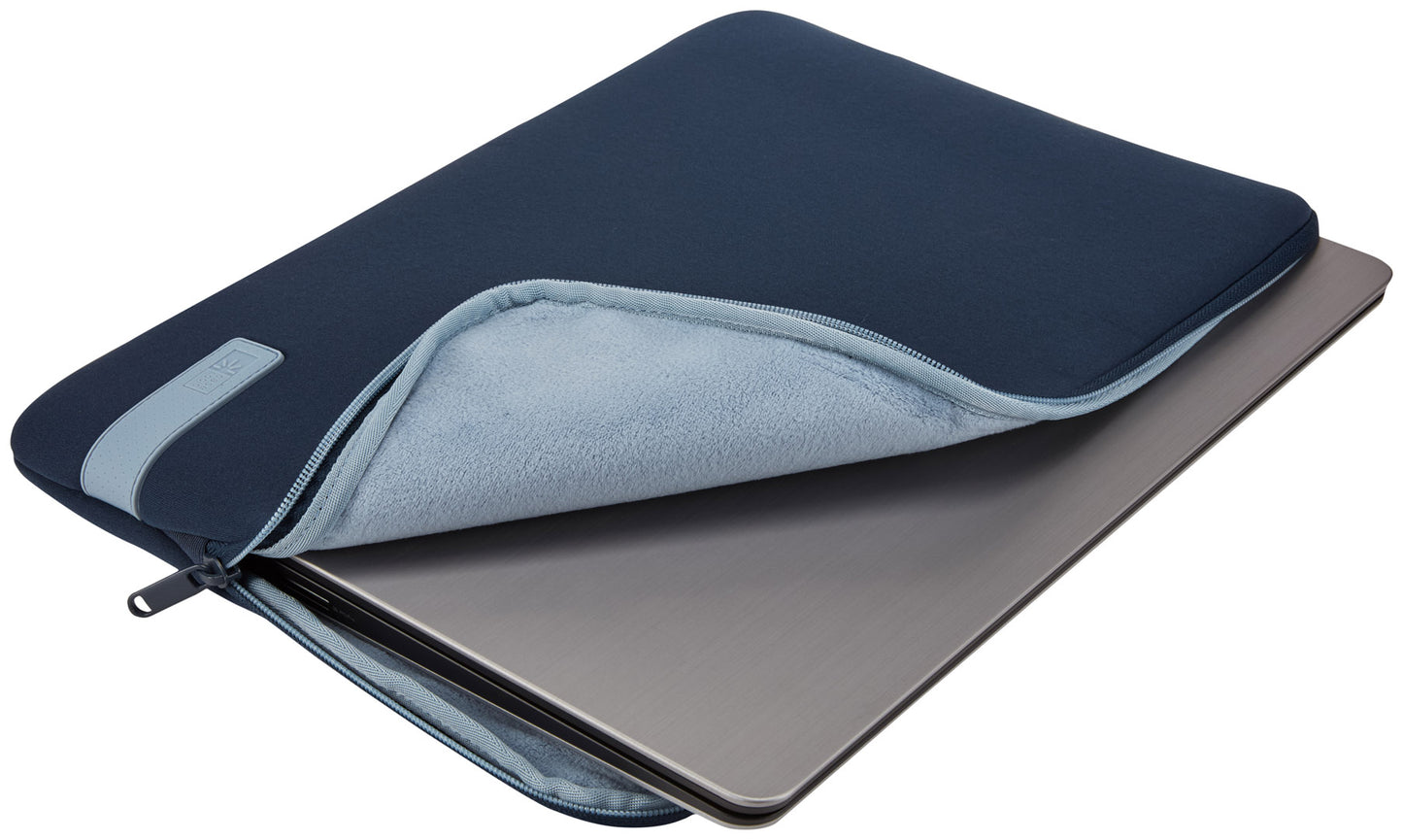 Case Logic 3948 Reflect Laptop Sleeve 15.6 REFPC-116 Dark Blue