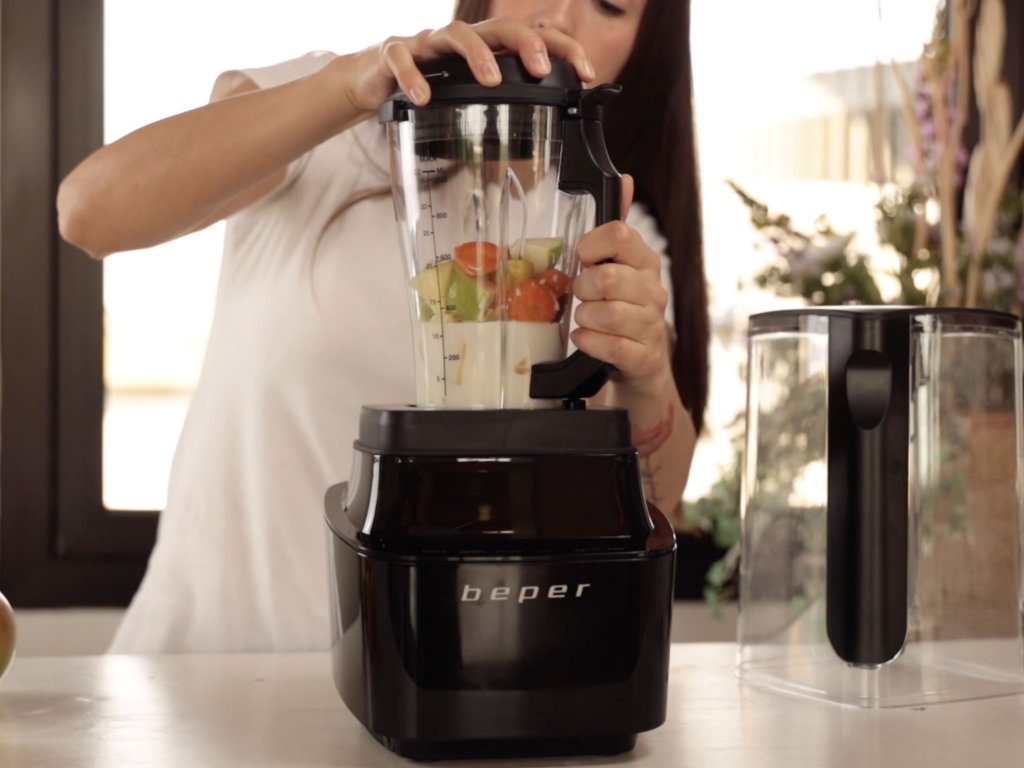 Beper BP.620 - Blender with 1000W Power and 2L Tritan Cup